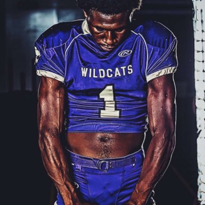 Class of 2023 | #1 | 6'3' | 205Ibs | WR/DE |Eureka Wildcats | Email: othomas013@rsdmo.org