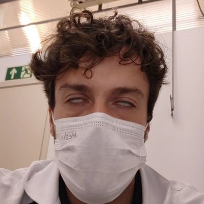 saravabonvivant's profile picture. Cronicamente cansado.