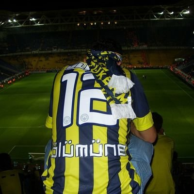 Üyesi olduğum tek örgüt TÜRKİYE Cumhuriyeti'nin en büyük sivil toplum ve spor örgütü olan FENERBAHÇE Spor Kulübü'dür.🇹🇷🇺🇦
əɔɥɐqɹəuəɟ ɹɐpɐʞ əuəuop sɹəʇ ɐʎunp