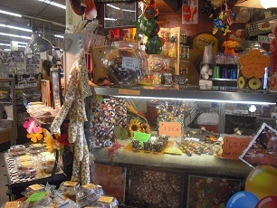 fudgecandygifts's profile picture. 2301 South Meridian Avenue.
Come weekends Fri/Sat/Sun to enjoy our delicious, fresh fudge,clusters other chocolates, hard-to-find candy favorites and more !