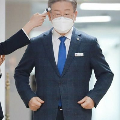 이재명과 친명과 일잘만 응원함 / 조당 + 조당지지자 + 대형스피커신도 + 친문 및 수박지지자(like똥파리) 안사요