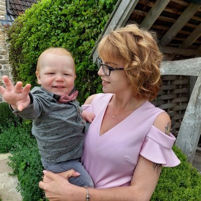 MammaFox3321's profile picture. boy mamma 💙🦊 autumn enthusiast 🍁🍂 coffee dependent ☕