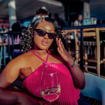 👩🏽🎓Public Relations(Cum Laude) |
Lover of GOD, LIFE & LOVE.