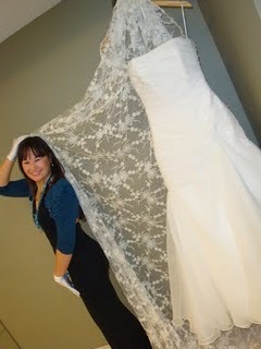 Uma noiva em busca da realização de um grande sonho: O Casamento! http://t.co/85yIXl1gbX Sigam-me os bons!