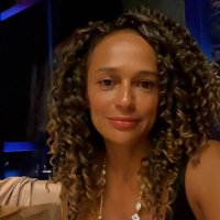 Isabel Dos Santos (@isabelaangola) 's Twitter Profile