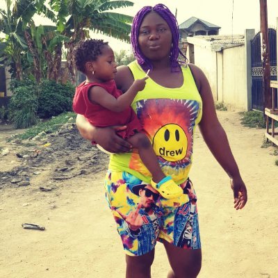 I love chatting and making new friends am a single mother of 1