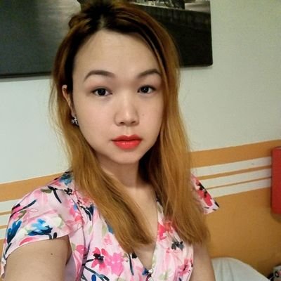 lilyloau Profile Picture