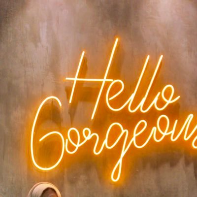 piecesofmeehh's profile picture. 