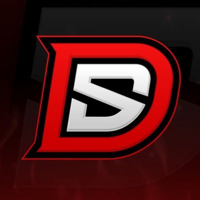 Twitch Streamer/ Competitive Pro Clubs Player