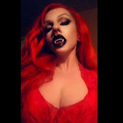 Alice Blaque - Backup acct: @L8TEXX - Transsexual Vers hung goth bimbo slut  🖤Freaky Bitch😈18+ONLY! COVERART: @Lewdbusman -C$HAPP: $VonTerre | #MTF #girlcock