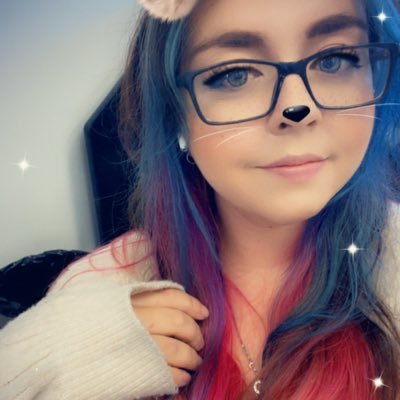 30 year old small streamer and content creator 😋😋 Come join me on Twitch! https://t.co/ZjytCJgRbH