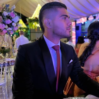 KevinLozano001's profile picture. 🍃