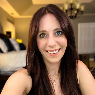 heathernburks's profile picture. ♥ @walterburks // 🏠 Charlotte, NC