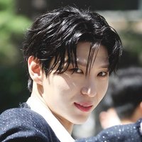 𝗩.𝗖𝗟𝗢𝗨𝗗 브이클라우드 (@vcloud_leo) 's Twitter Profile