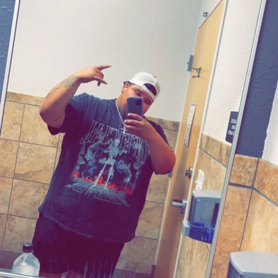 EricR100's profile picture. May the Bridges I burn Light my way.