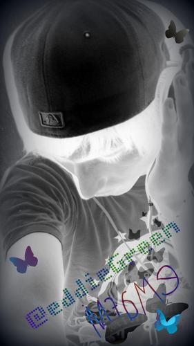 eddiieGreen's profile picture. 
