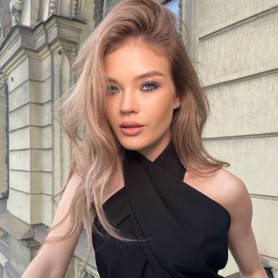 🇷🇺 Fashion Model 🇷🇺 Miss Russia 2022 👑🇷🇺 Moscow Dobro pozhalovat' v Moy profil' spasibo