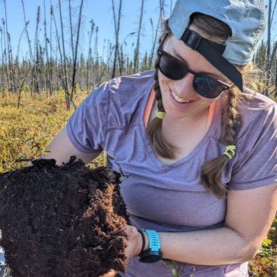 Science is great but dogs are life. MSc @westernubio. PhD Student @LaurierBiology (she/her)