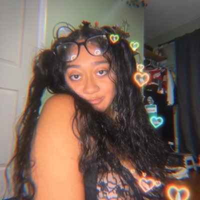 check out my podcast or book a reading with me 🥰💗