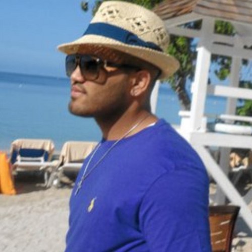 Im Bout Fly Shit...Half Yall Niggas Bout Bullshit n Yall Following Bullshit...Follow Wats Fly