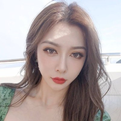 ginevra_aurora's profile picture. If you just work on stuff that you like and you’re passionate about, you don’t have to have a master plan with how things will play out