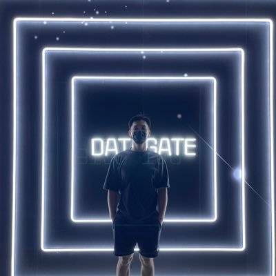 Seanlty's profile picture. 