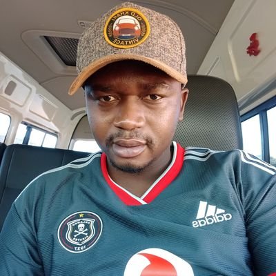 Entrepreneur | IT Graduate | Web Developer | Football Fan | @orlandopirates |@ManCity