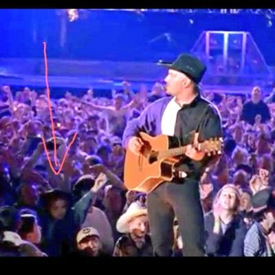 Garth Brooks super fan!  proud to be irish🇮🇪 CROKE PARK 4/5 SHOWS 🇮🇪
fellow fans let's be G Buddies 🤩

tiktok- https://t.co/KLWji0Rgwh