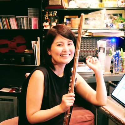はじめまして！愛知、三重、岐阜、静岡で演奏活動してるフルーティストです☆普段はパーティーや結婚式、お葬式等で演奏したり、フルートを教えたりしています。たまに生演奏の派遣やってます。お問い合わせgraceflutemusic@gmail.com趣味は野球観戦、家庭菜園、料理