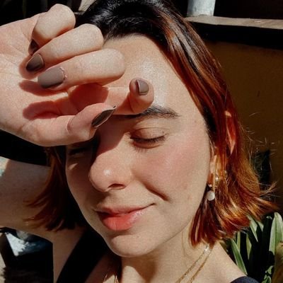 Eu sou de Virgem.
E só de imaginar.
Me dá vertigem.