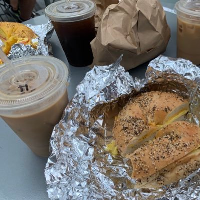 cathyg308's profile picture. ☁️