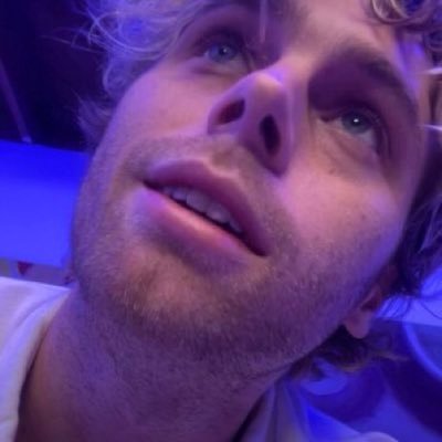 IotsIateIy's profile picture. they/them