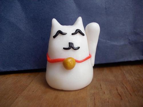 Polymer clayer working hard to succeed on Etsy, I think everything's cuter with googly eyes and a smile!:3 http://t.co/Q8uJJyJ70c