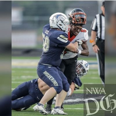 Class:2024/HS:Bentonville West (AR)/POS:DL/Height:5'10/weight:252/Bench:325/Squat:540/40YD:5.28/ACT 20/Power clean 245/GPA:3.75/Email Lcody9755@gmail.com