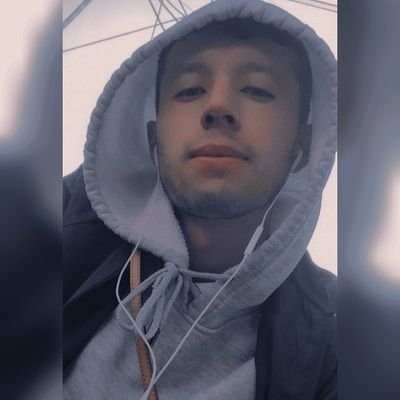 Yozthicke's profile picture. 