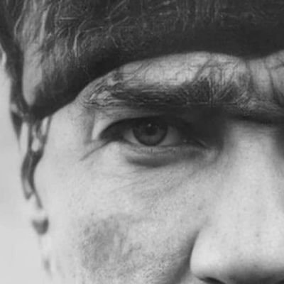 tumaydentist's profile picture. 