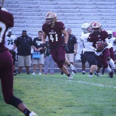 leojones41's profile picture. GVU commit🏴‍☠️🏈LHS (TE,LB) 2024 6,1 215 https://t.co/uIzcP2Hzzy