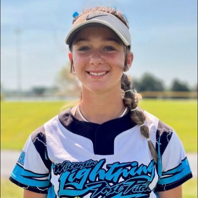 OF/Utility - 2026, GPA-3.5, 5’6-140#, 73 EV, 2.81 - 20yd laser, 63 OHT - WI Lightning 2025🥎 #12, ET Varsity lillianatkinson2026@gmail.com #FarmGirl