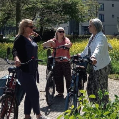 Vanessa van Hurck (VH)/Penchi Harteveld (PH)/ Anne Hans (AH) /Nathalie Batelaan(NB) Voor bewoners met ideeën/wensen vergroten leefbaarheid Leidschendam-Voorburg