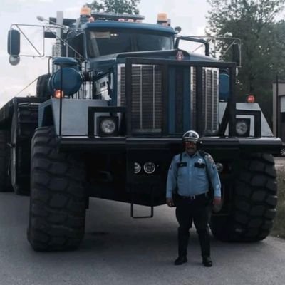 Local Motorcycle Escorts for Cranes and Oversized Loads , Super Heavy , and legal inside and around the City of Houston,  Harris,  Montgomery,  Fort Bend , Ect