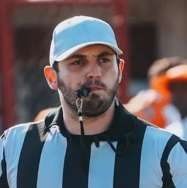 Analista de Arbitragem na @espnbrasil e @starplusbr | Árbitro de Futebol Americano | Jornalista. 

Esse perfil não é só sobre futebol americano, ok? #NFLnaESPN