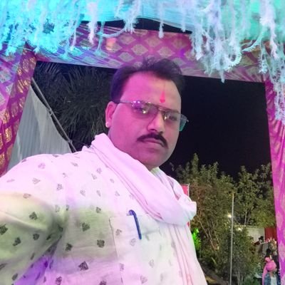 #अब आप ही गौर करिये अपनी हरकतों पर..
अब हम कुछ कहेंगे तो शिक़ायत लगेगी आपको.।
N🗡️S🇮🇳