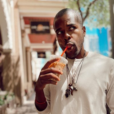 MaxCodio2's profile picture. 37yrs black, 12yrs diabetic and 4yrs vegan. Sharing some of my favorite vegan recipes and things I've learned along the way pertaining to health and diabetes.