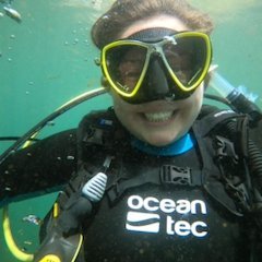 she/her 🧬🏳️‍🌈| @COLSA_UNH MSc graduate, current PhD candidate using genetic techniques 2 study oysters | avid scuba diver and lover of coffee, dogs & hiking