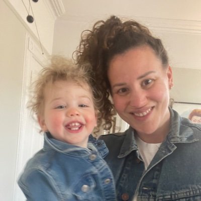 rebeccapaulz's profile picture. Senior Digital Strategist @astoundcommerce. Portrait painter, writer and other thingz https://t.co/6O1tWn3r4T