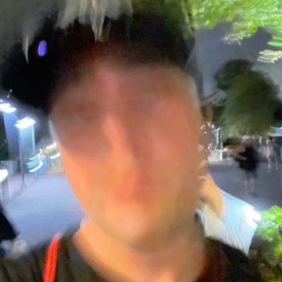 acalderono's profile picture. {…👨🏻‍💻}