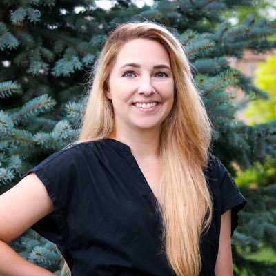 Dr. Lori MacNeil Profile