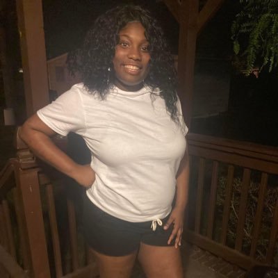 LongLiveMyBabyCousinTreyForever😇💔😭•Kyngston Da'moni 💙🤞🏾•MCHS'20👩🏾🎓•CTU’22👩🏾🎓🤞🏾•Wet like water🥵🥶💦🤫Free Kyle🖤😞Bi🌈