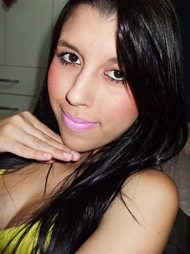 -' sei que por aí tem mais alguém apaixonada por VOCÊ. mas como eu, eu Duvido ♪♫