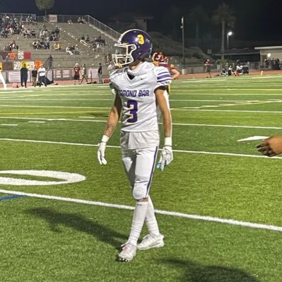 3 ⭐️ Tri-Sport Athlete Diamond Bar High School 2023 l 6’0” 172Ibs | WR/DB | 4.56 40 yd dash | Baseball CF/2B | 3.4 GPA l NCAA ID #2208642079 Phone# 909-551-6937